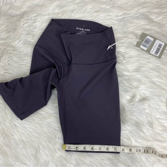 Everlane Women's NWT Gray Activewear Yoga The Perform Bike Shorts S/W22.75/L7.5 - Picture 10 of 10